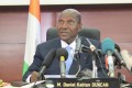 Conférence de presse du Premier ministre à Paris : Des patriotes empêchent Daniel Kablan Duncan de parler aux étudiants français