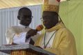 Hosanna 2019 des Renouveaux Charismatiques Catholiques : Mgr Boniface Ziri exhorte les hommes politiques à la réconciliation